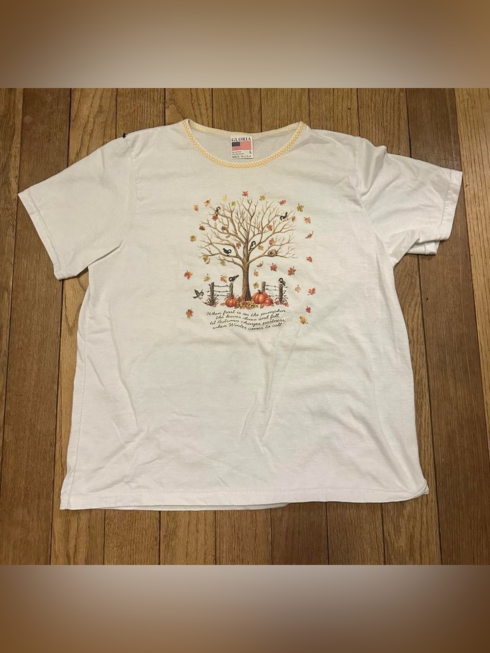 Vintage Gloria White Short Sleeve Tee with Autumn Tree Birds Pumpkin Graphic